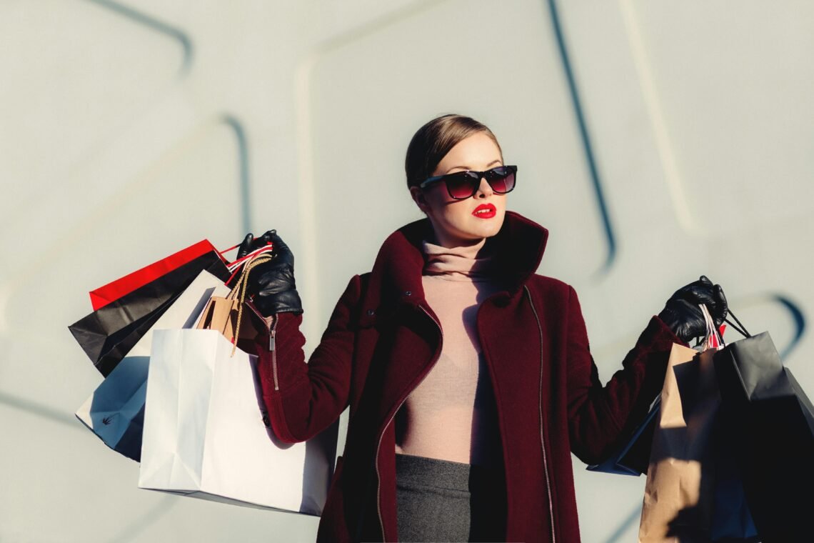 Fashion Capitals: Shopping and Style in Iconic Cities